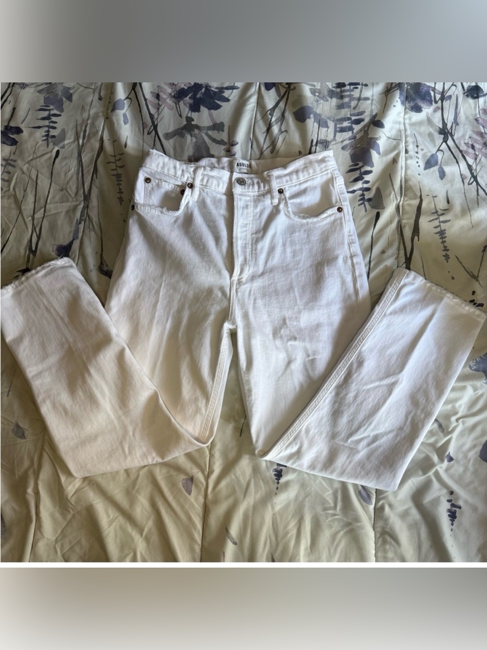 Agolde White High-Rise Jeans with Metal Button